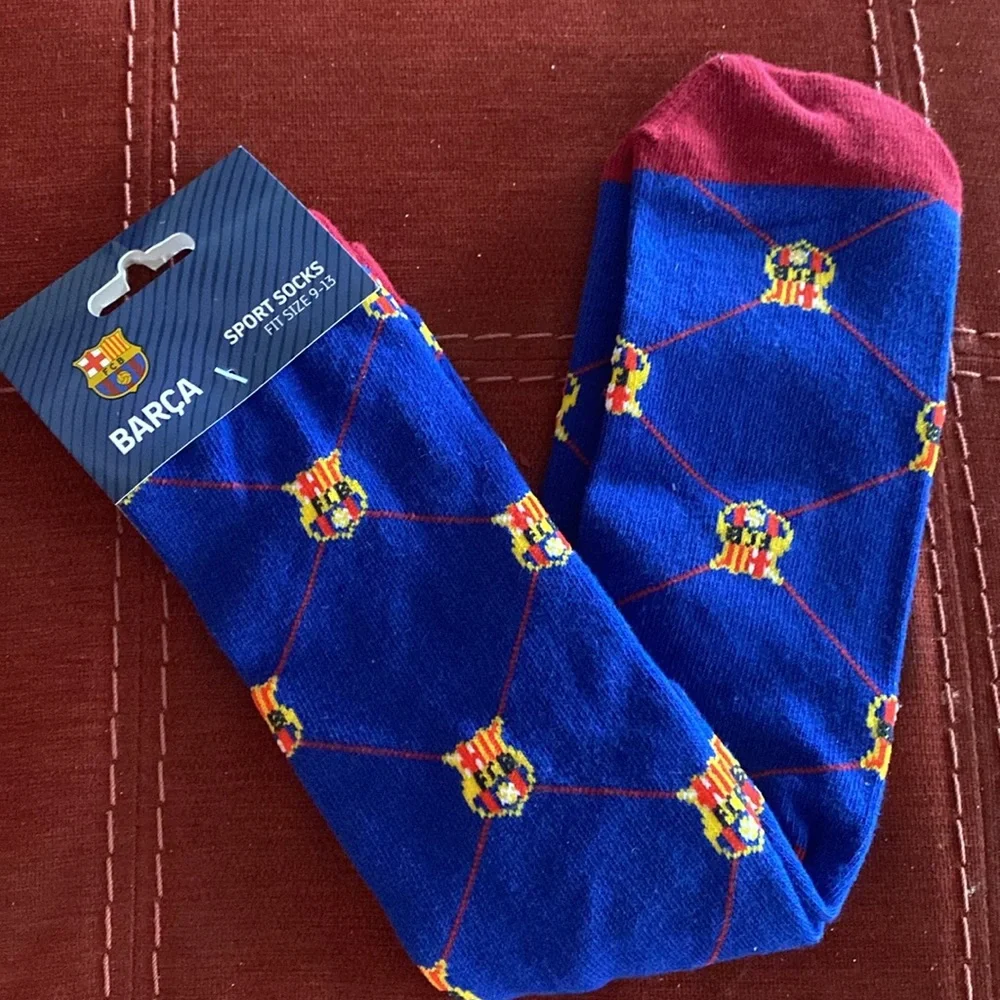 🆕MACCABI ART: BARCA- FC Barcelona Soccer/Futbol Team Logo Socks Mens Sz 9-13